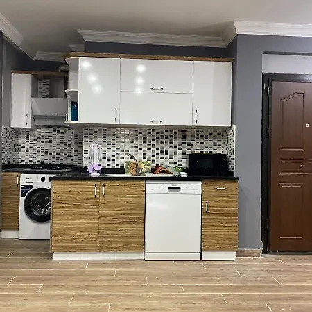 Tas Apartment *